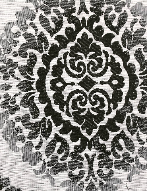 Ткань Clarke & Clarke Black + White F0897/01