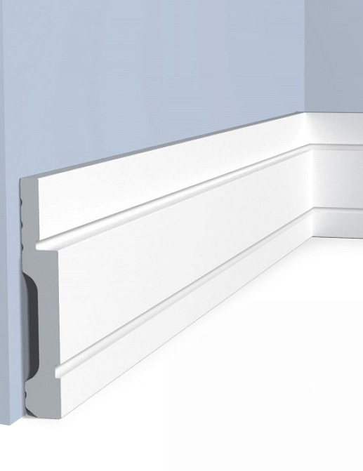 Плинтусы с полосой HIWOOD Hiwood Decor B75V1L
