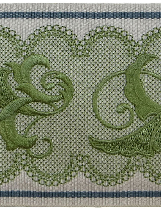 Тесьма Arttrimming VI Chantilly 55120-03