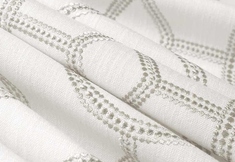 Ткань Fabricut Lemieux Material Archive Heirloom Neutrals Epernay/Silver