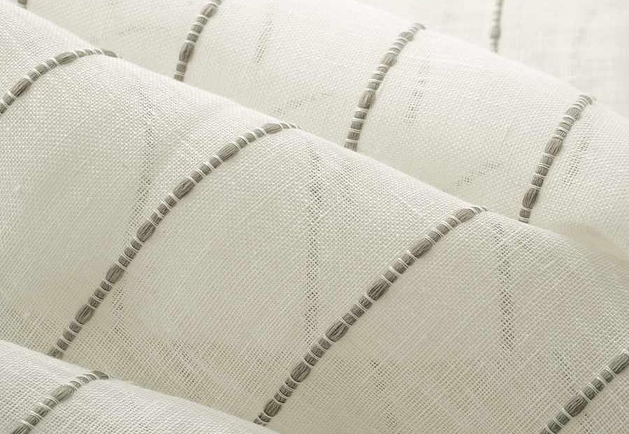 Ткань Fabricut Wide Natural Sheers Textural Breeze Pearl Derechos/Grey