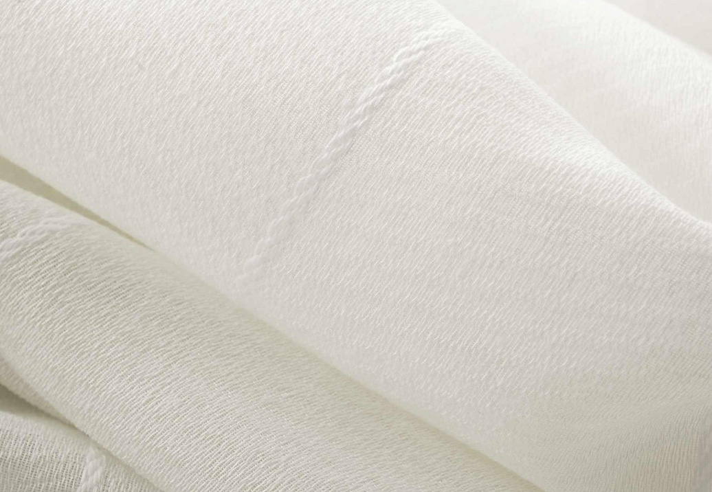 Ткань Fabricut Wide Natural Sheers Textural Breeze Pearl Bayamo/Crystal