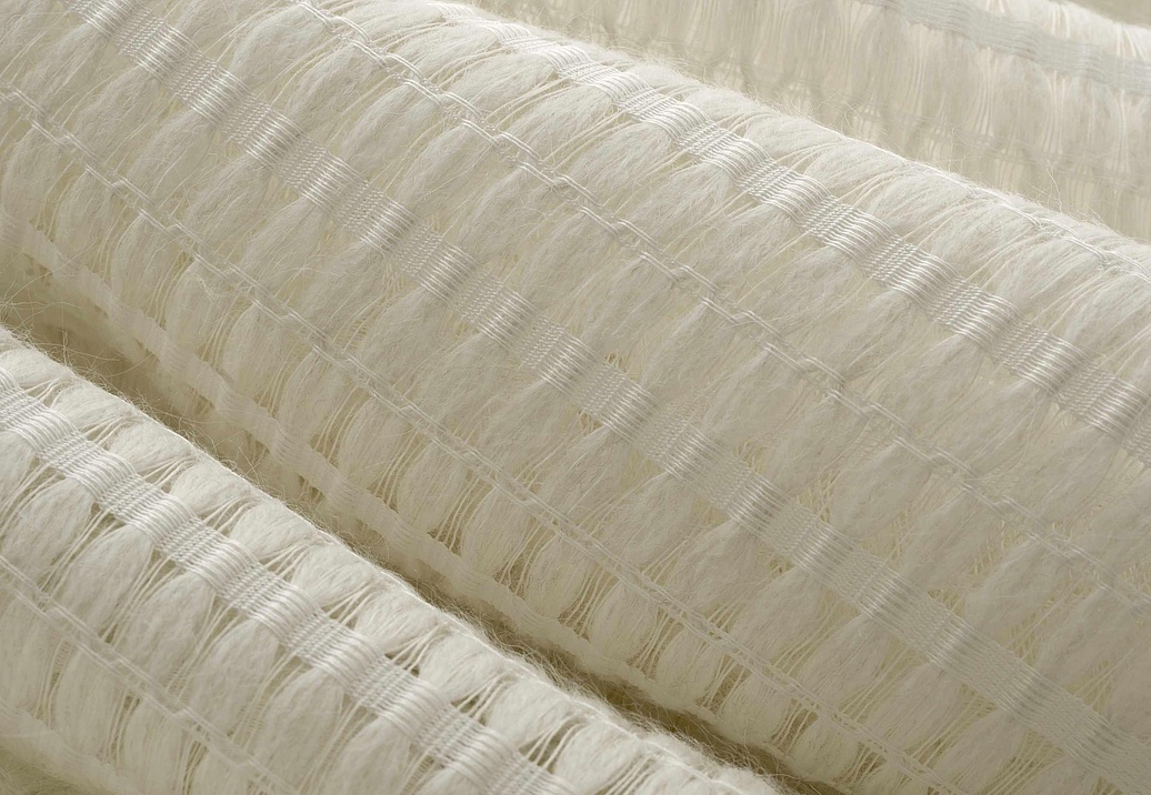 Ткань Fabricut Wide Natural Sheers Textural Breeze Pearl Suestado/Alabaster