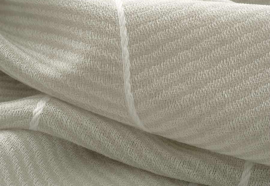 Ткань Fabricut Wide Natural Sheers Textural Breeze Pearl Bayamo/Fog