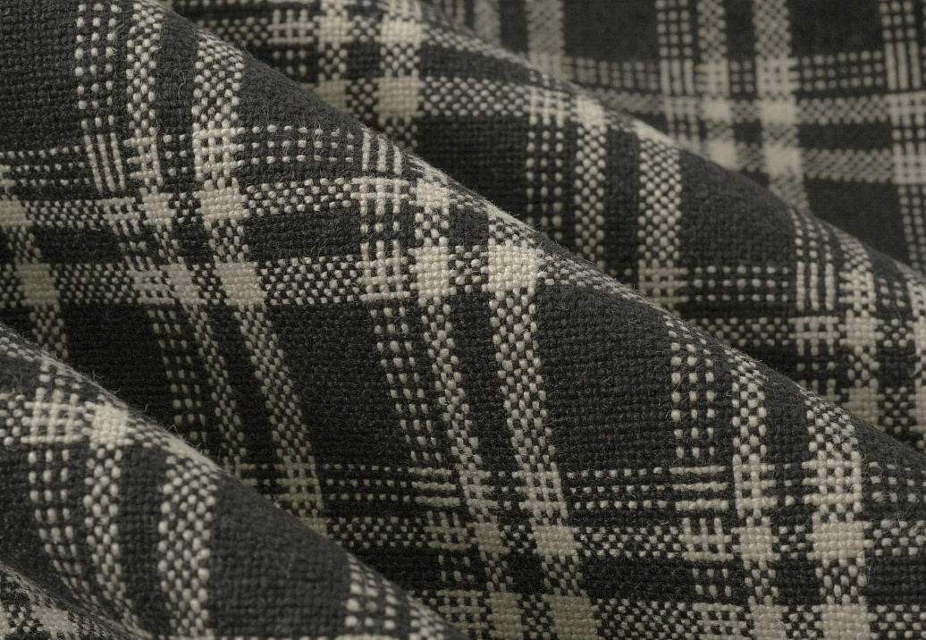 Ткань Fabricut Checks&Stripes Avalon Lane Tornado/Ebony