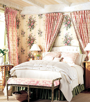 Обои Jaima Brown Retreat Woodland-Floral-Ivory