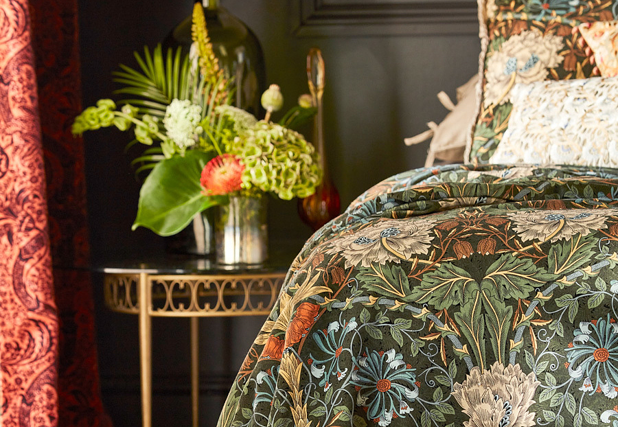 Ткань Morris & Co Rouen Velvets 236939