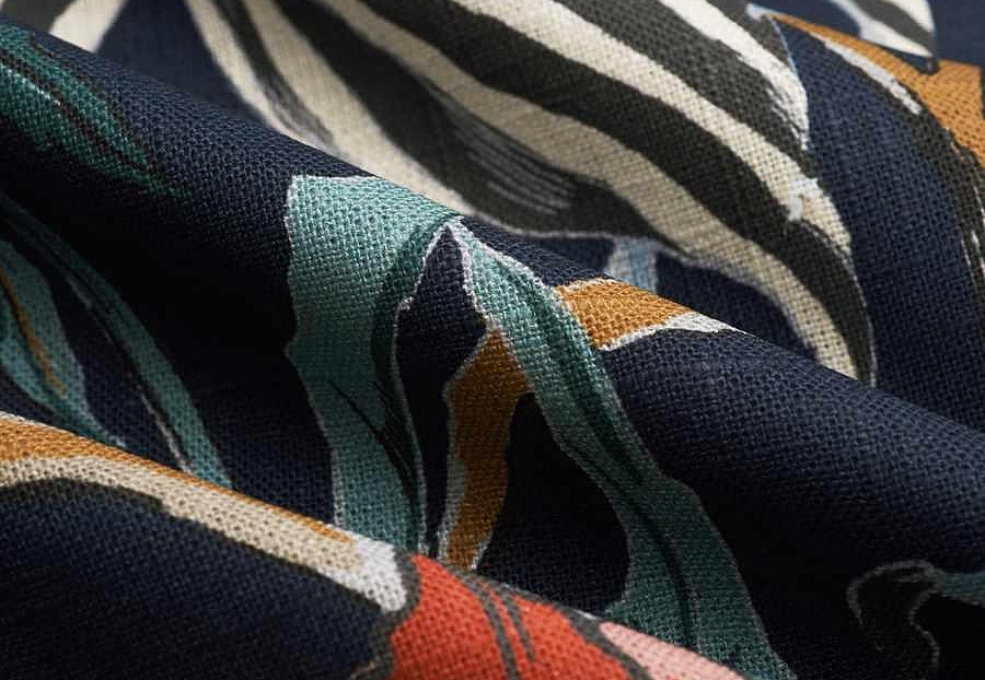 Ткань Fabricut Natural Nuances Vignettes Night Euphorbia/Navy