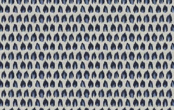 Американская ткань Fabricut, коллекция Iris Apfel, артикул SpottedIkat/Indigo