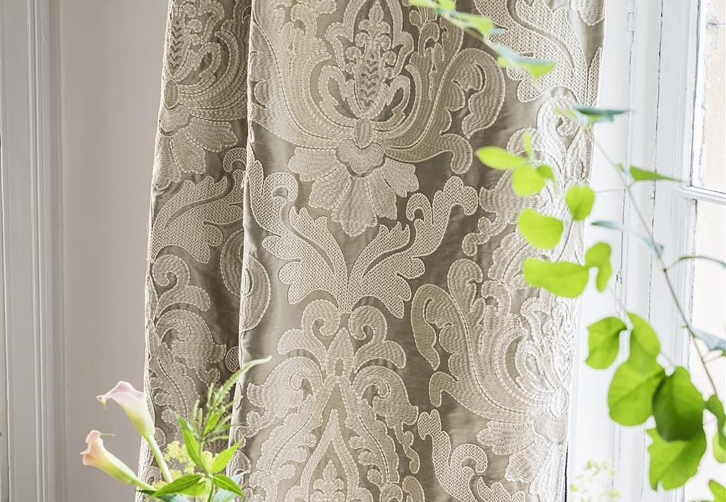 Ткань The Royal Collection Connaught FRC1004/03