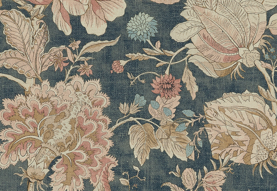 Ткань Clarke & Clarke Castle Garden F1048/05