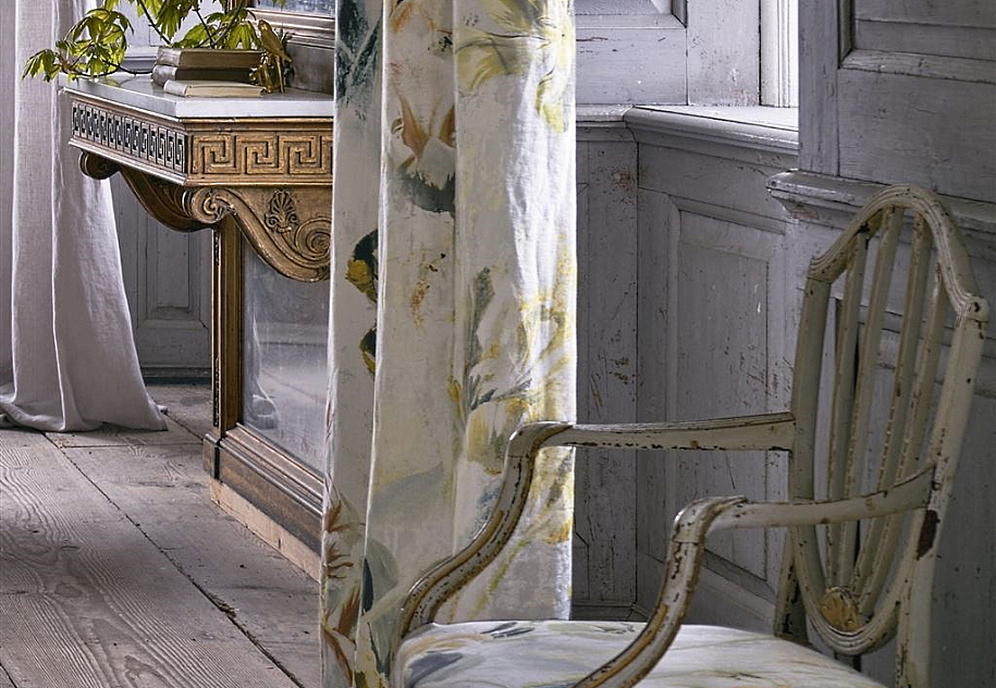 Ткань Designers Guild Tulipa Stellata FDG2758/03