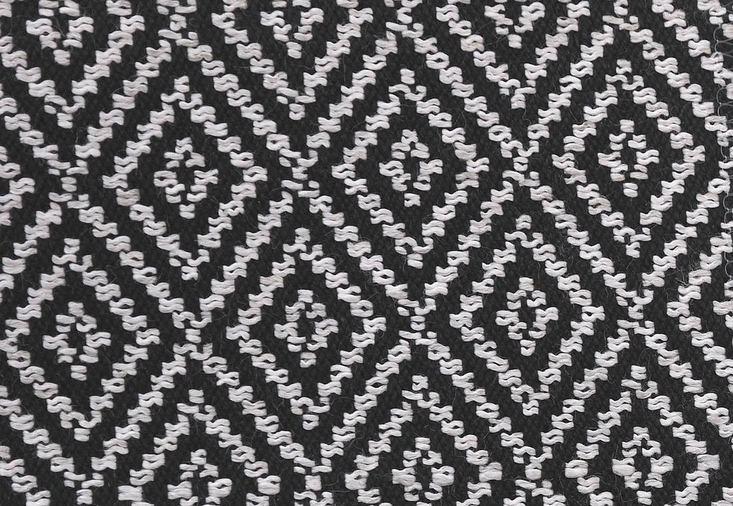Ткань Clarke & Clarke Black + White F0898/01