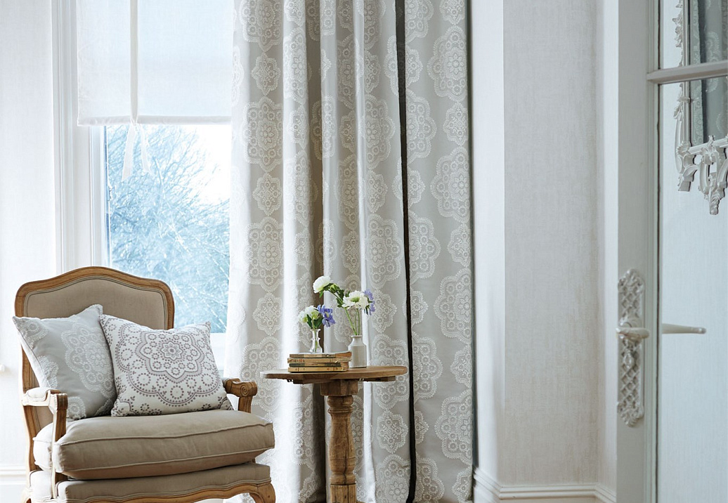 Ткань Harlequin Purity Embroideries 131562