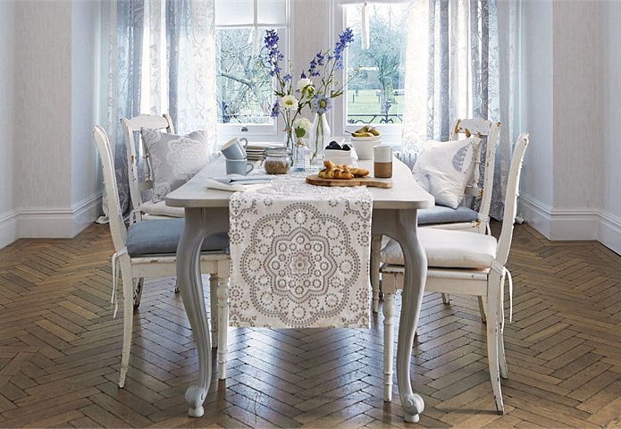 Ткань Harlequin Purity Embroideries 131562