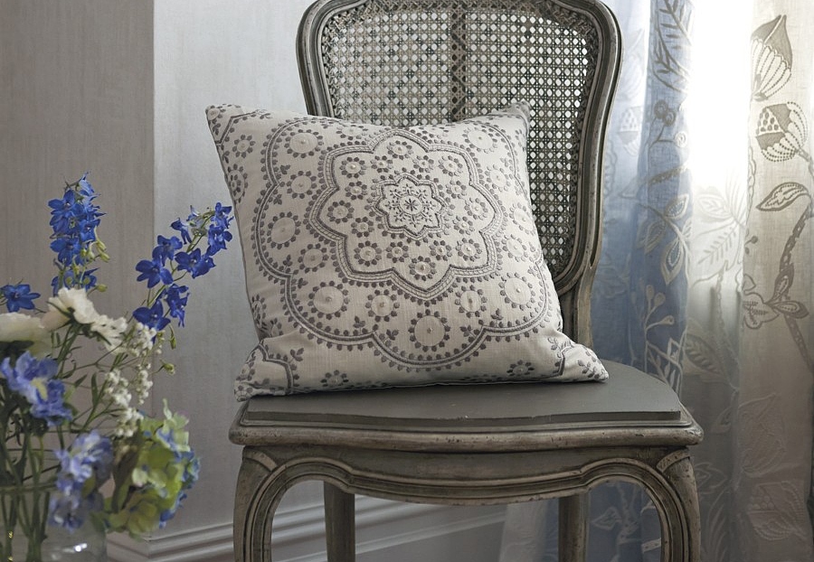 Ткань Harlequin Purity Embroideries 131562