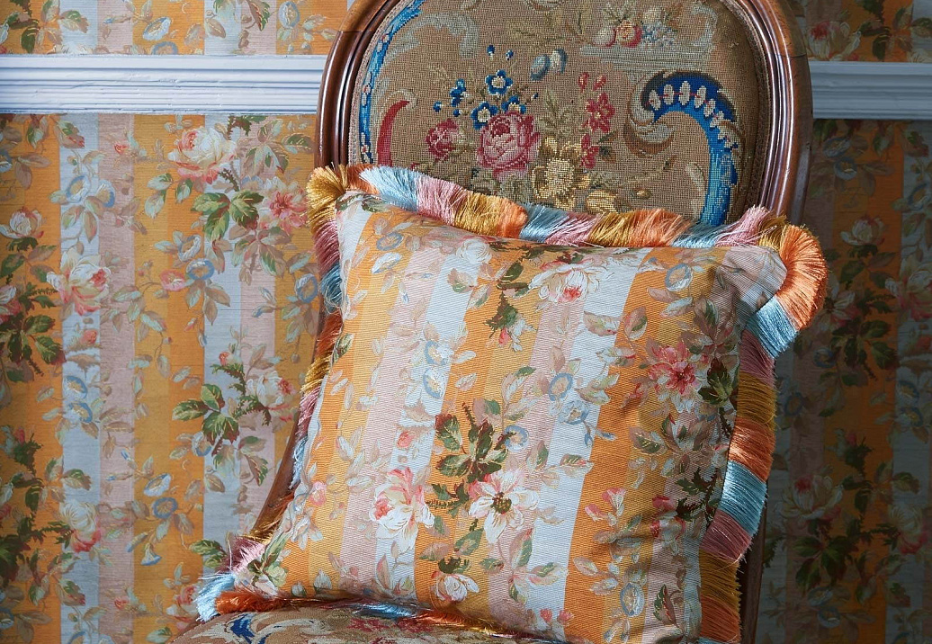 Обои House Of Hackney The Magic of Nature Rainbow Rose/Dusk Stripe