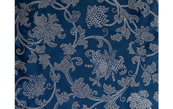 Французские обои Zuber, коллекция Broderies, артикул 380/Bleu/Serti Argent