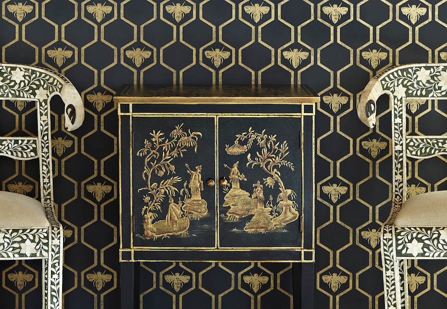 Обои Barneby Gates Book vol.2 BG0700201/Honey Bees/Gold on Charcoal