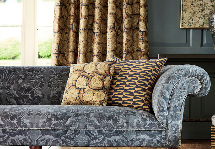 Ткань Zoffany Damask 322688
