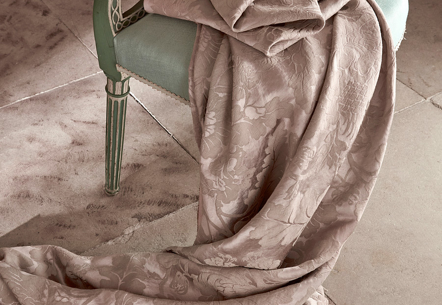 Ткань Zoffany Damask 333115