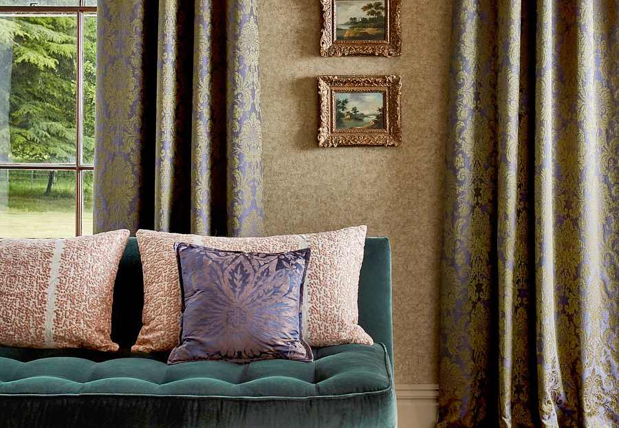 Ткань Zoffany Damask 333117