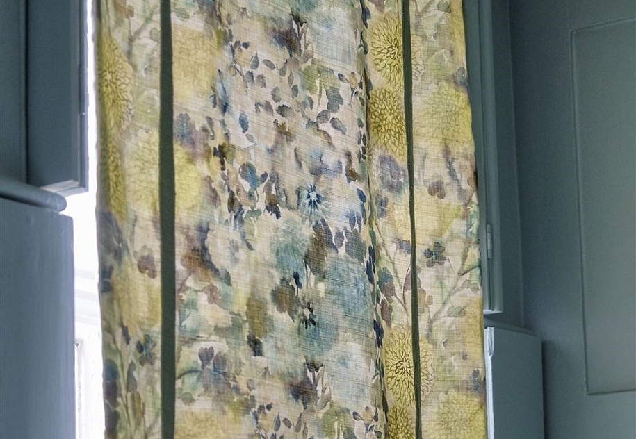 Ткань Designers Guild Le poeme de fleurs FDG2933/03