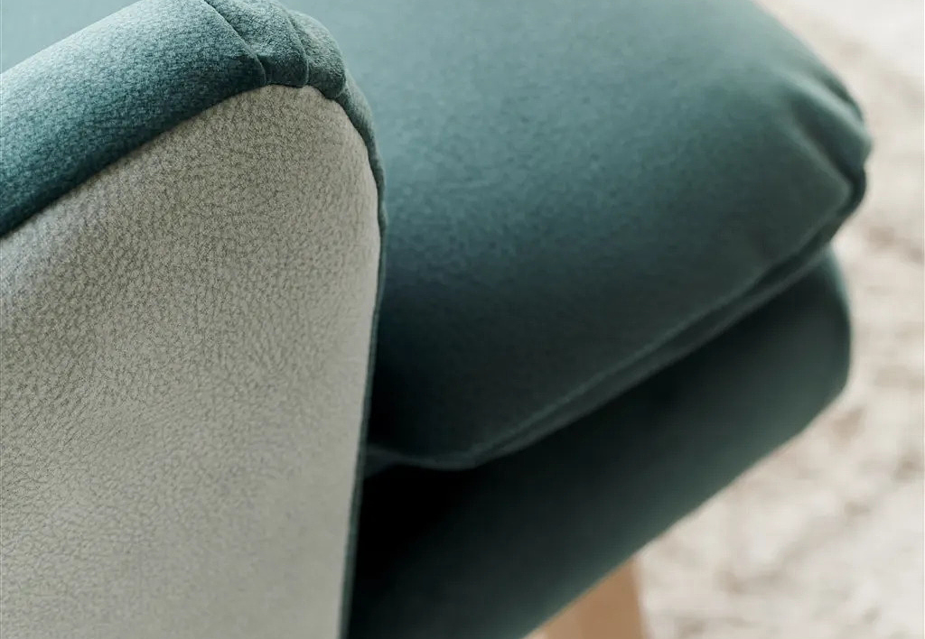 Ткань Designers Guild Mezzola Luxe FDG3159/17