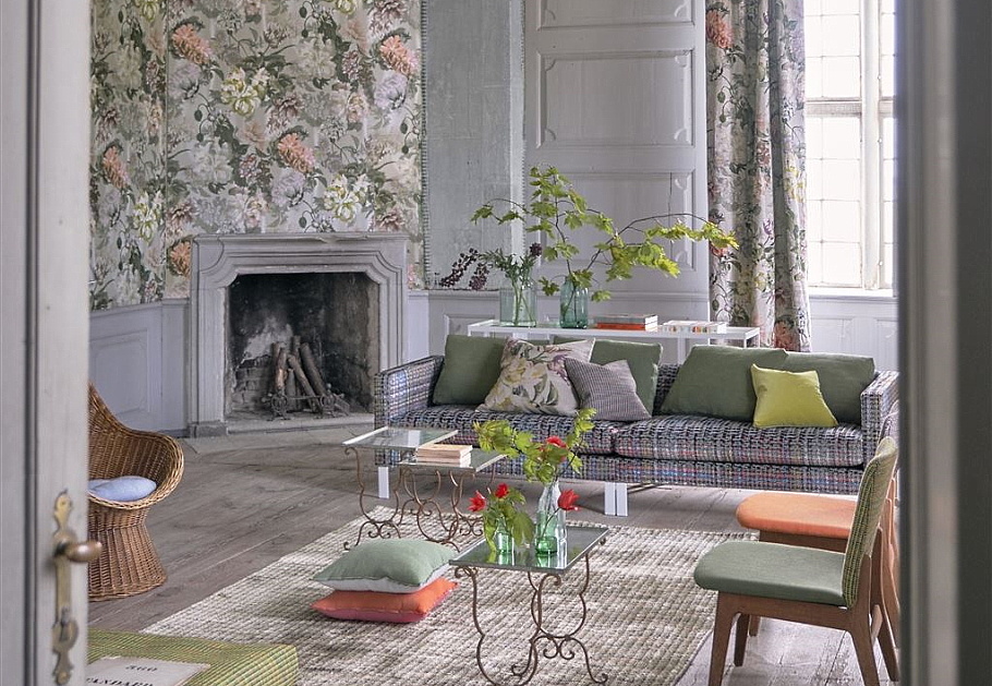 Панно и фотообои Designers Guild Tulipa Stellata PDG1038/02