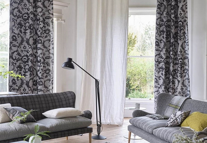 Ткань Designers Guild Tapestry Flower FDG3053/04