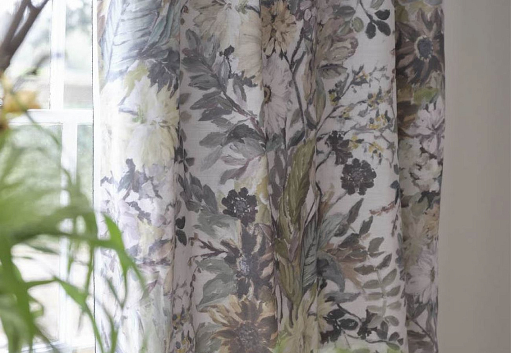 Ткань Designers Guild Tapestry Flower FDG3054/03