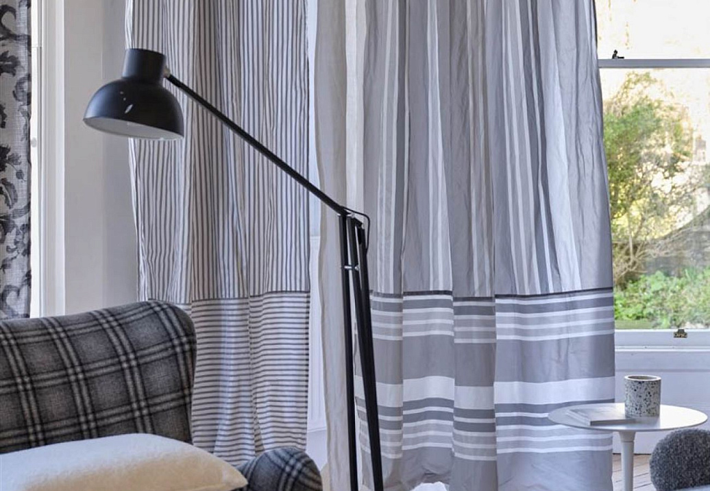 Ткань Designers Guild Calozzo Stripes FDG3071/05