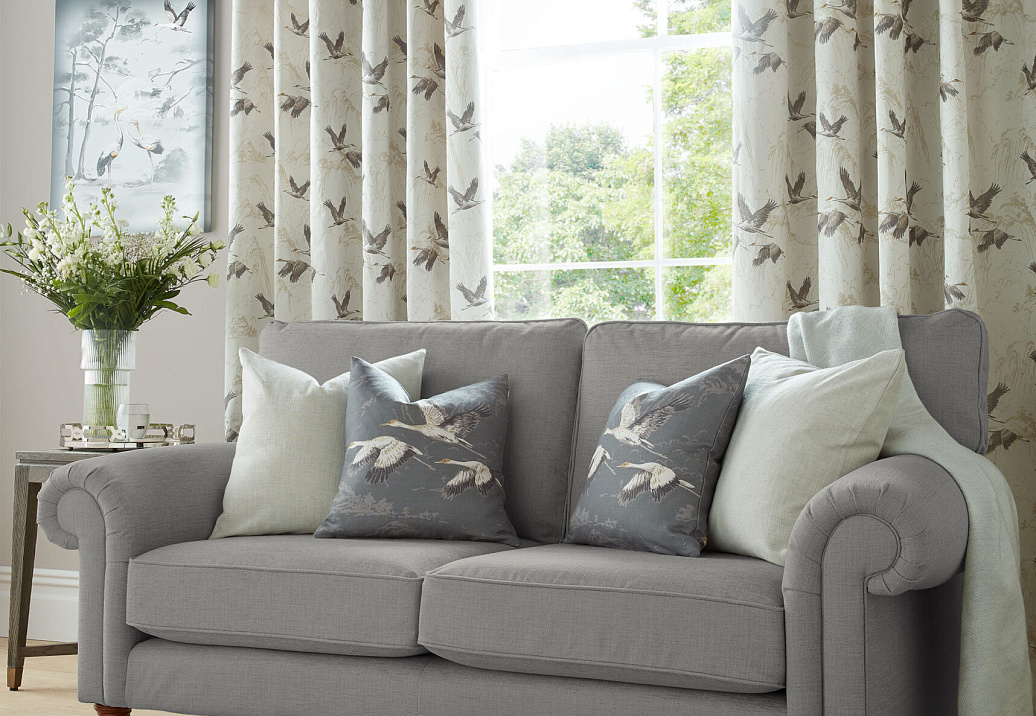 Ткань Laura Ashley Signature Coll.1 Animalia/Silver