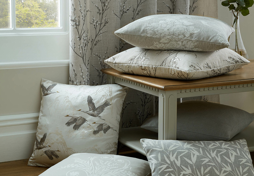 Ткань Laura Ashley Signature Coll.1 PussyWillow/Natural
