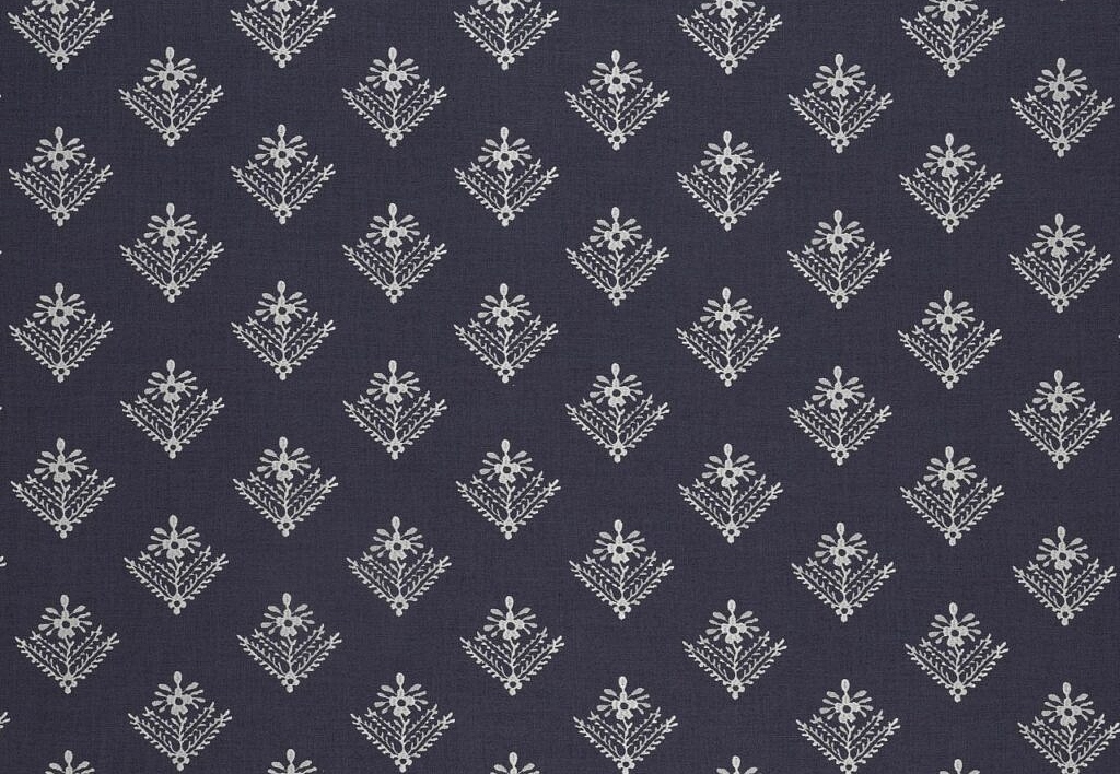 Ткань Laura Ashley Heritage Inspired Vol.1 LadyFernEmbroidery/FrenchNavy