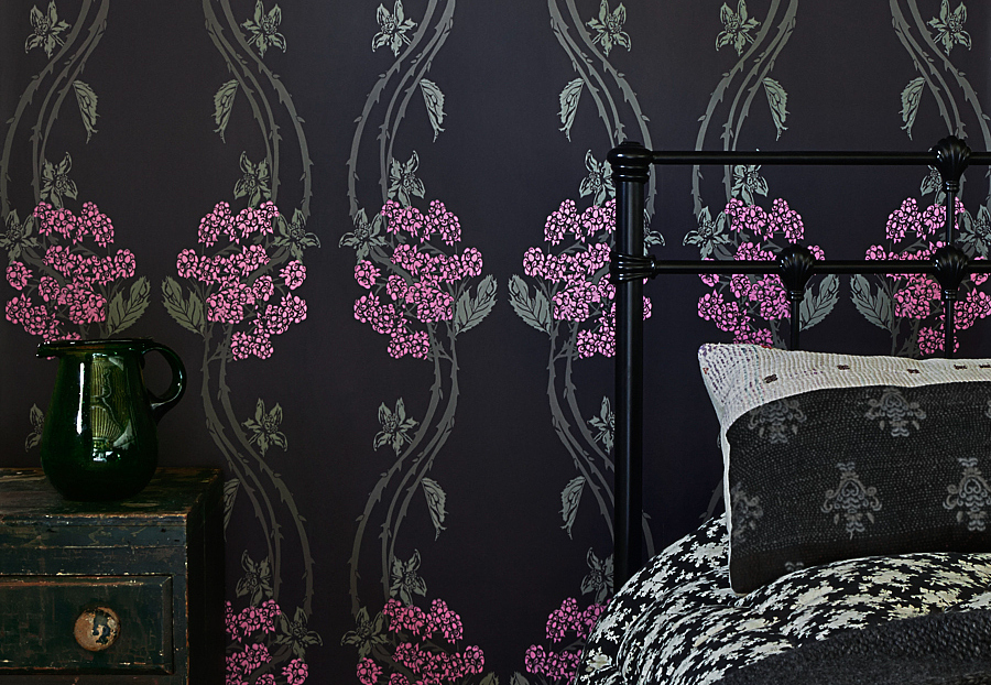 Обои Barneby Gates Book vol.3 BG1100201/Autumn Berry/Blackberry