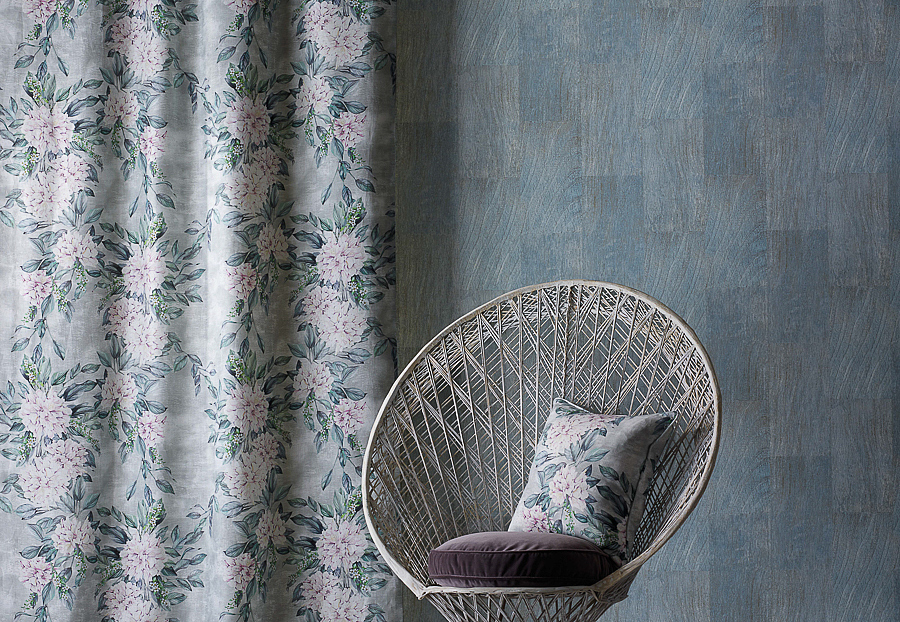 Ткань Osborne & Little Enchanted Gardens F7016/01