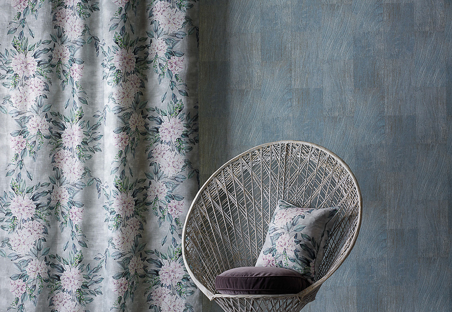 Ткань Osborne & Little Enchanted Gardens F7016/01