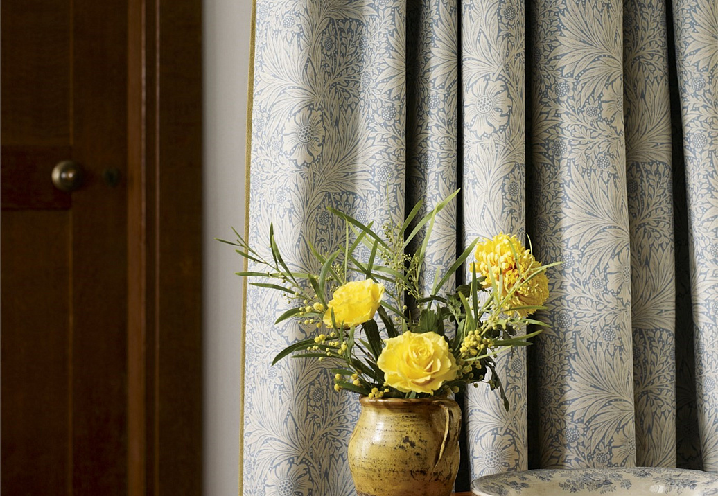 Ткань Morris & Co The Craftsman Fabrics 226450