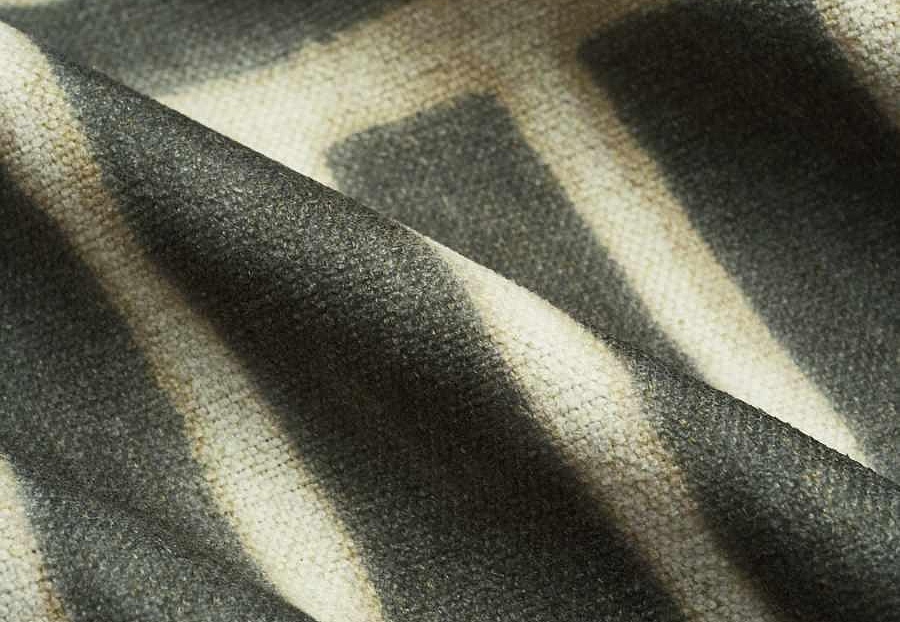 Ткань Fabricut Natural Nuances Vignettes Oyster Sabai/Charcoal