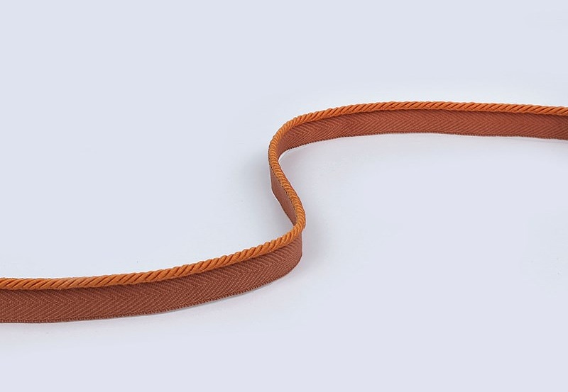 Шнур Jim Thompson Silk Micro Cord on Tape JT030026020