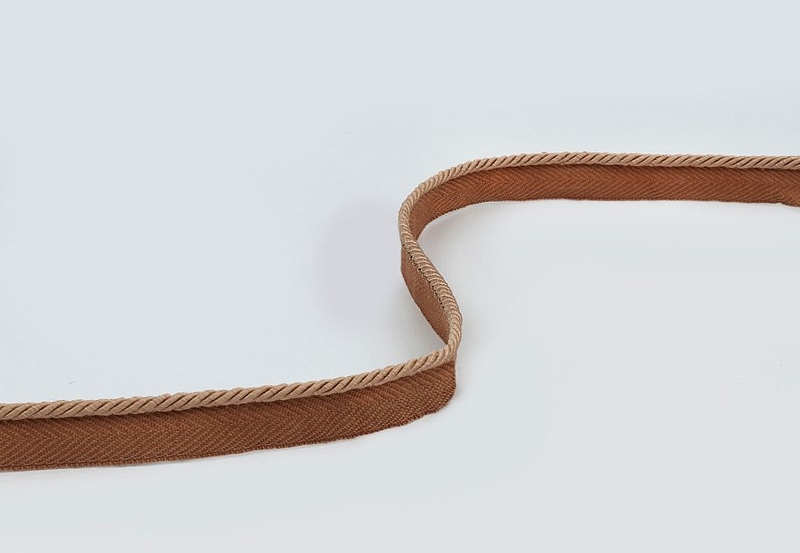 Шнур Jim Thompson Silk Micro Cord on Tape JT030026026