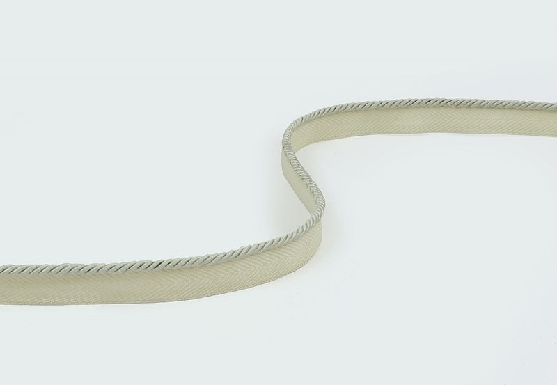 Шнур Jim Thompson Silk Micro Cord on Tape JT030026040