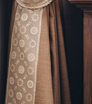 Тесьма Dana Panorama French Lace 21196/Ecru