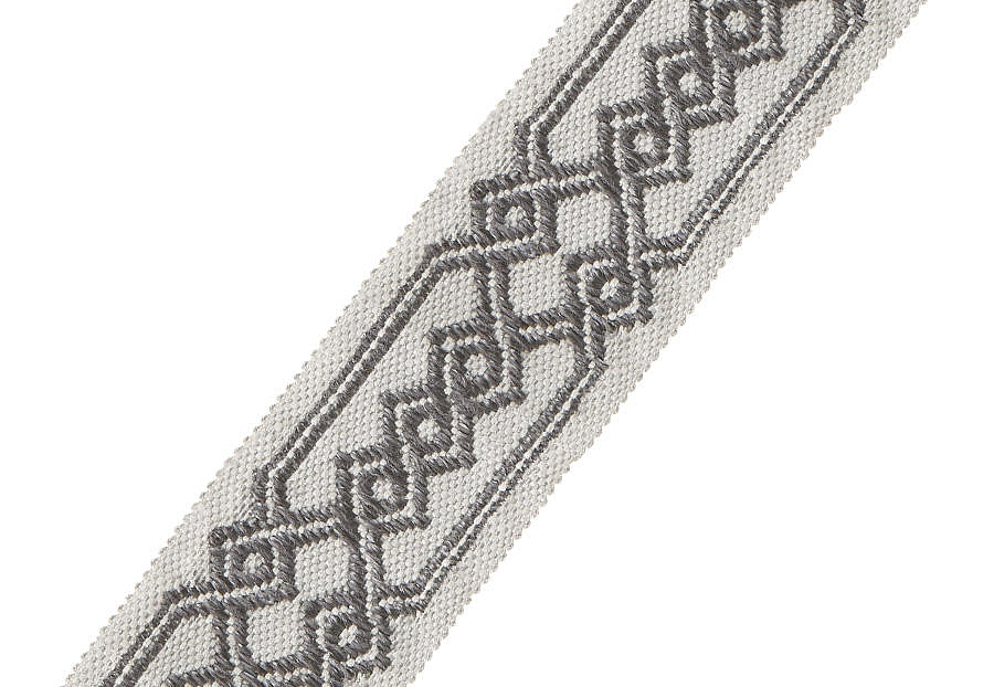 Тесьма Fabricut Cadence Trimmings Geotape/Greyscale