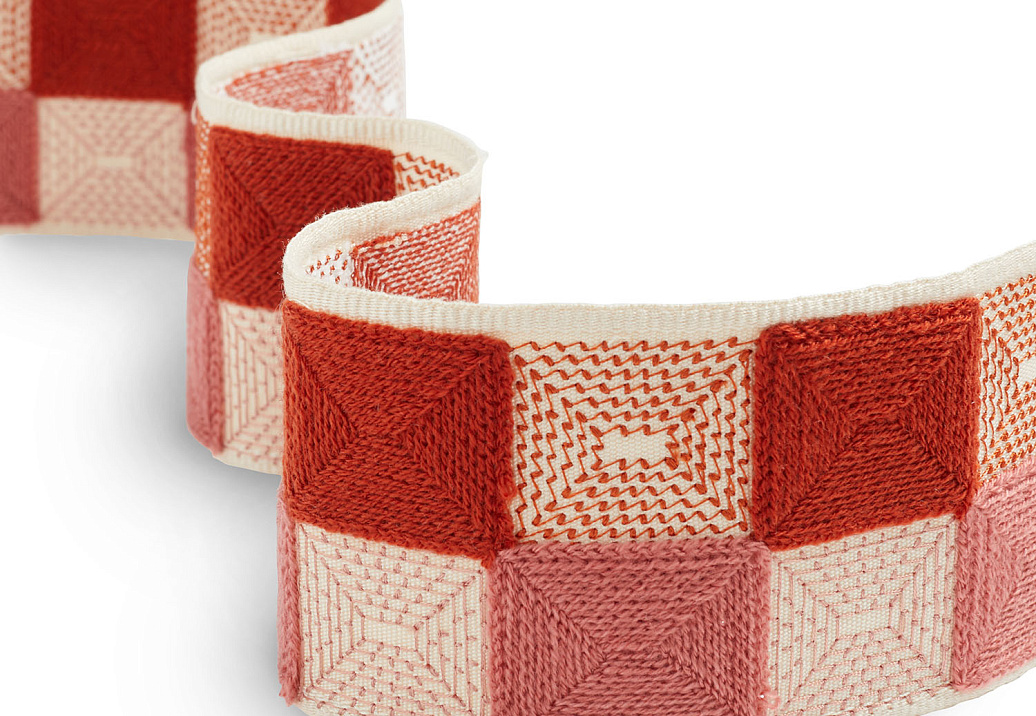 Тесьма James Hare Hatchett Braid 9008/02