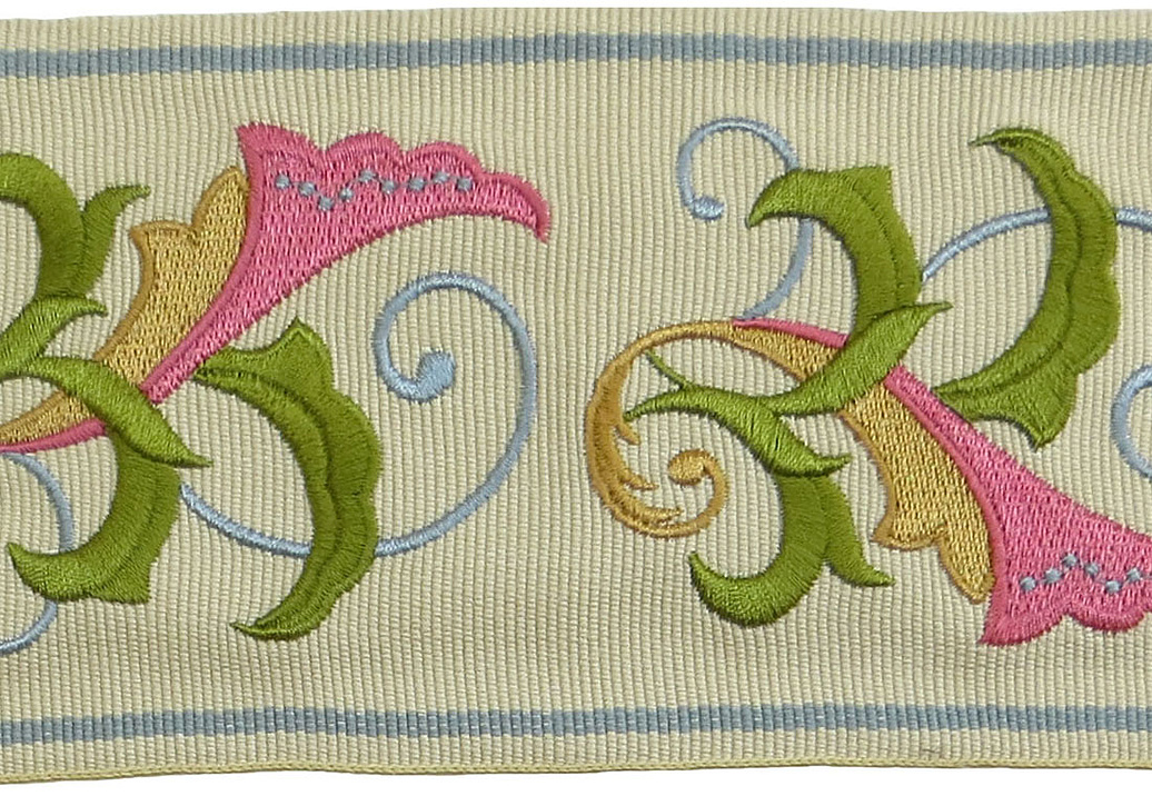 Тесьма Arttrimming VI Chantilly 55140-07