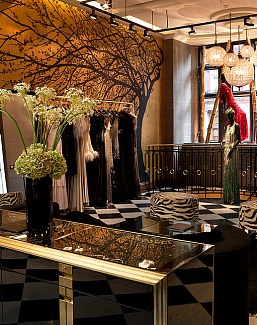 Обои De Gournay Japanese & Korean Windswept Blossom/K-12