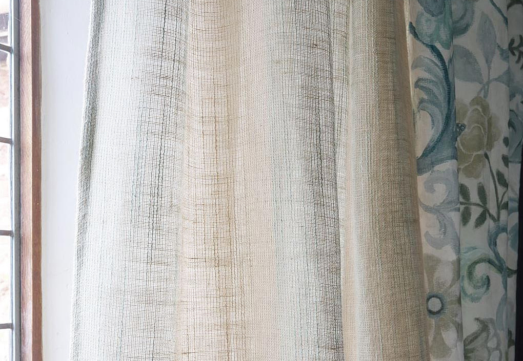 Ткань Designers Guild Isere FDG3297/05
