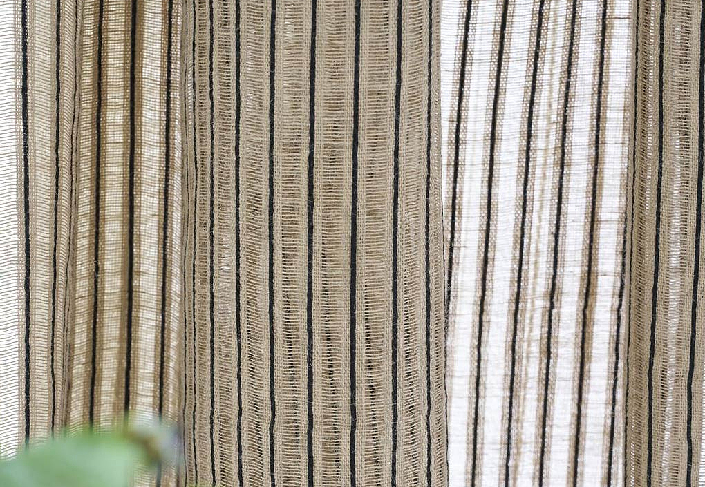 Ткань Designers Guild Isere FDG3301/02